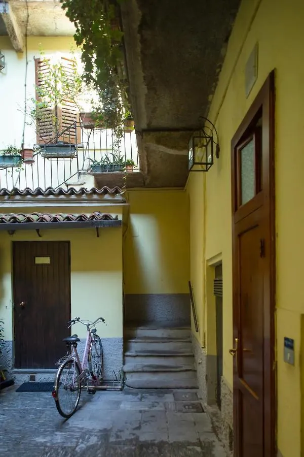 Canal View Historical Apartment Milan 0*,  Italy